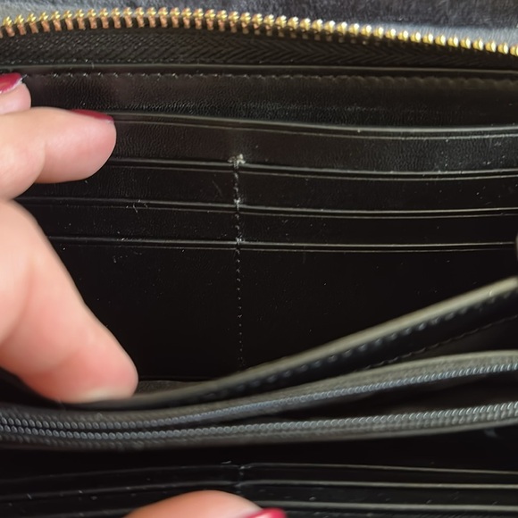 Gently used Kate Spade Wallet - Picture 7 of 8